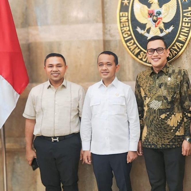 
					Jelang Dilantik Sebagai Gubri, Abdul Wahid Berkunjung ke Berbagai Kementrian