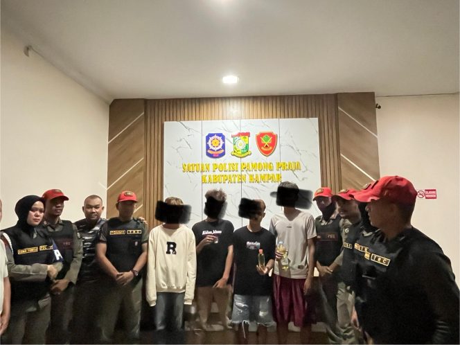 
					TRC Satpol-PP Kampar Ciduk 4 Remaja Saat Pesat Miras di Jembatan Water Front City