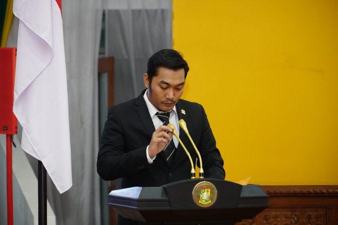 
					Jordan Saragih SE MM