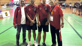 Anggota DPRD Kampar Eko Sutrisno mendukung langsung dua atlet Kampar Harianto Febrian dan Fitra Ramadhan bersama pelatih Darwis di ajang Asia Pacific Special Olympics Badminton Competition 2025 Malaysia 