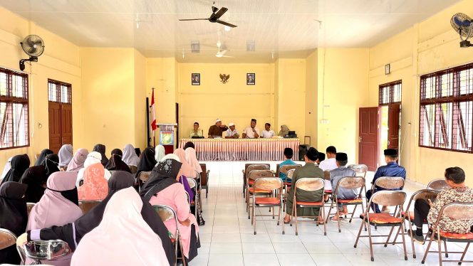 
					KUA Kecamatan Salo Buka Secara Resmi TC Calon Peserta Kafilah MTQ Kecamatan Salo