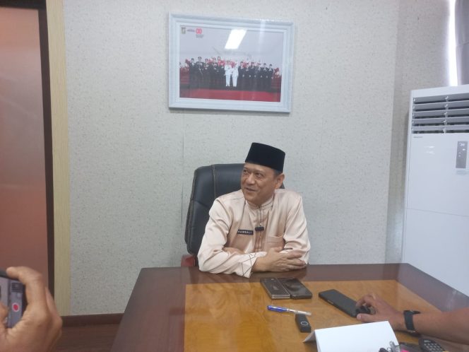 
					Pensiun Dini Sekda Kampar Terjawab: Hambali Tetap Tuntaskan Tugas hingga Akhir 2025