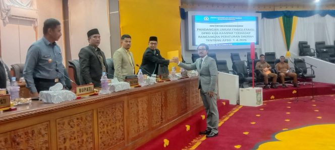 
					Fraksi Golkar Kritik Arah RAPBD Kampar 2026: Dari Infrastruktur Hingga Polemik Sekolah Rakyat