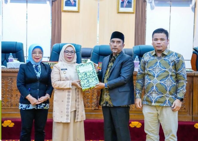 
					Tujuh Ranperda Penting Dibahas, Wabup Misharti: Semua Demi Kepentingan Masyarakat Kampar