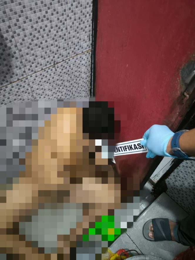 
					Geger! Pria Ditemukan Tak Bernyawa Tanpa Busana di Toilet SPBU Tapung Hulu