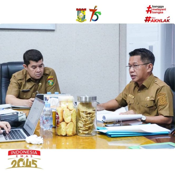 
					Pj Sekda Kampar Pimpin Rapat Tindak Lanjut Perubahan Status RSUD Bangkinang