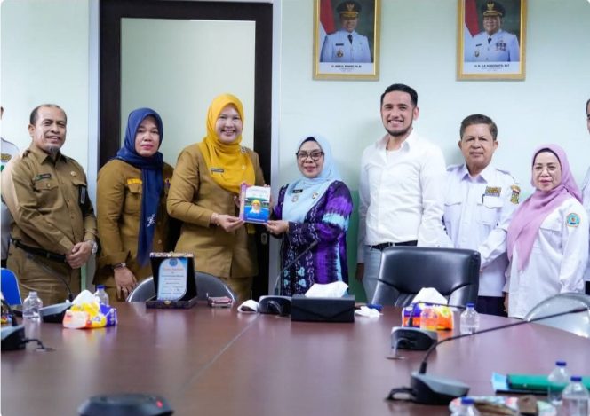 
					Wabup Kampar Misharti Kunjungi RSJ Tampan, Perkuat Kerja Sama Rehabilitasi Napza