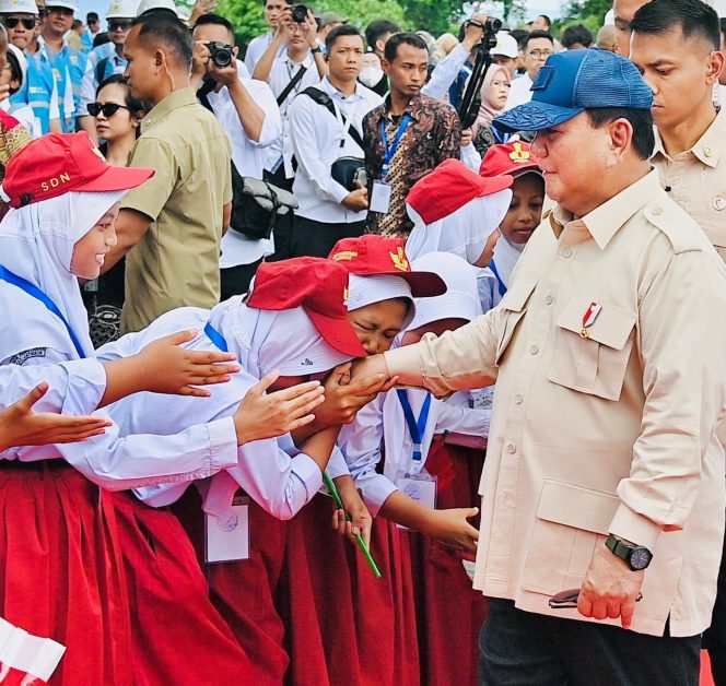 
					Tiga Sekolah Rakyat Beroperasi di Riau, Tampung 225 Siswa dari Keluarga Miskin