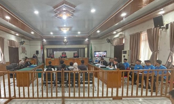 
					Siang Ini JPU Kejari Kampar Bakal Hadir 8 saksi pada Sidang KUR BNI Bangkinang
