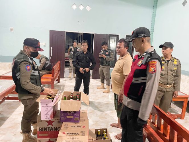 
					Razia Ketertiban Umum, Satpol PP Kampar Sita Miras dan Sound System