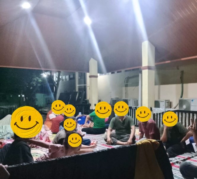 
					Demi alasan etika jurnalistik, wajah dalam foto ini sengaja ditutupi untuk melindungi privasi pasien dan keluarga.