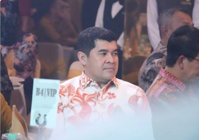 
					Pj Sekda Kampar Ardi Mardiansyah Hadiri Pisah Sambut Danrem 031/Wirabima di Pekanbaru