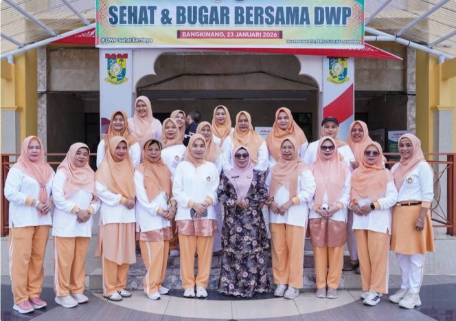 
					Wabup Kampar Misharti Luncurkan Program Sehat dan Bugar Bersama Dharma Wanita Kampar