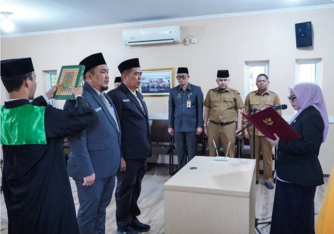 
					Wabup Kampar Lantik Pejabat Administrator, Dorong Kinerja dan Pelayanan Publik