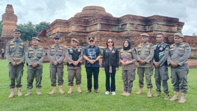 
					Dukung Pariwisata Daerah, Satpol PP Kampar Dampingi Kunjungan Staf Khusus Presiden