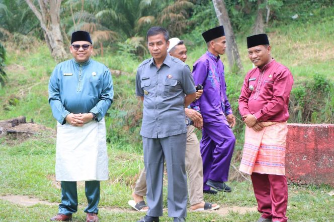 
					Plt Kasatpol PP Kampar Dorong Percepatan Penyelesaian Jembatan Darurat