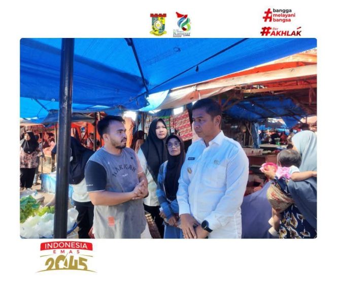 
					Pastikan Tak Macet, Bupati Kampar Cek Tata Kelola Parkir Ramayana