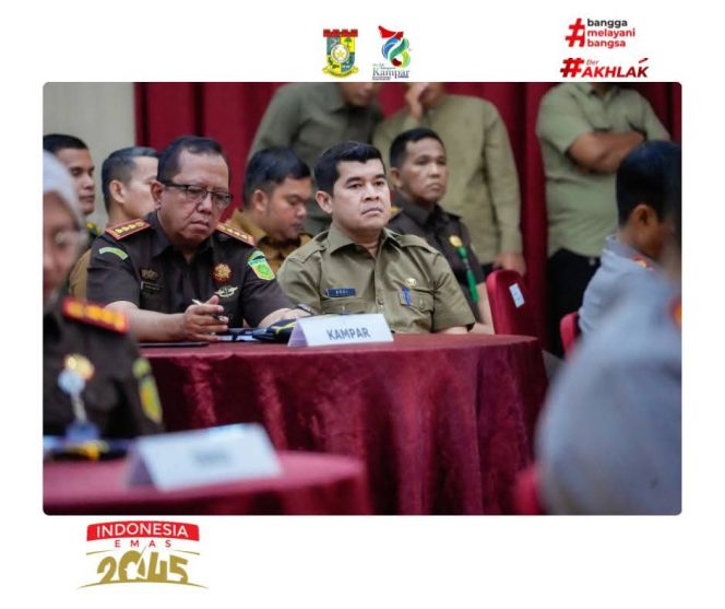 
					Pj Sekda Kampar Hadiri Forum Riau, Komitmen Perkuat Investasi Perkebunan