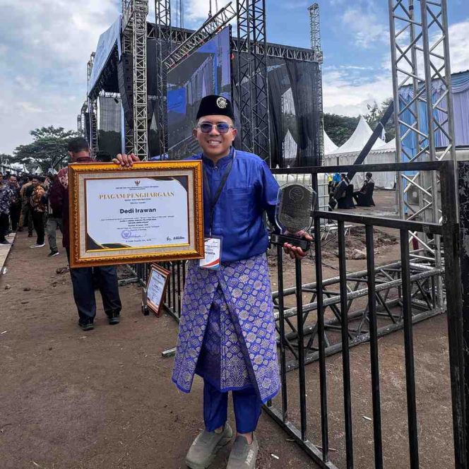 
					Dedi Irwan Raih Penghargaan Nasional, Disdikpora Kampar Perkuat Pembinaan Pemuda Desa
