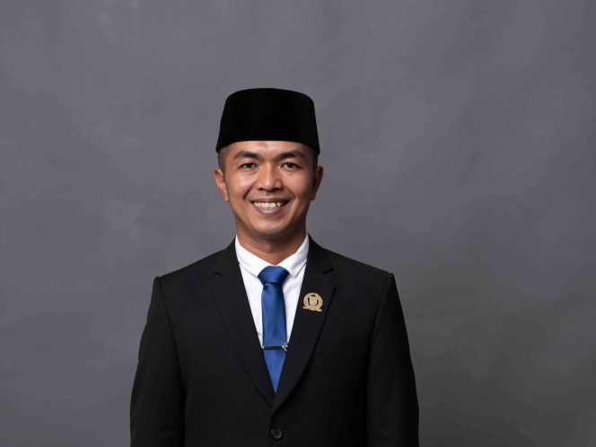 
					Ketua Fraksi NasDem DPRD Kabupaten Kampar Eko Sutrisno 