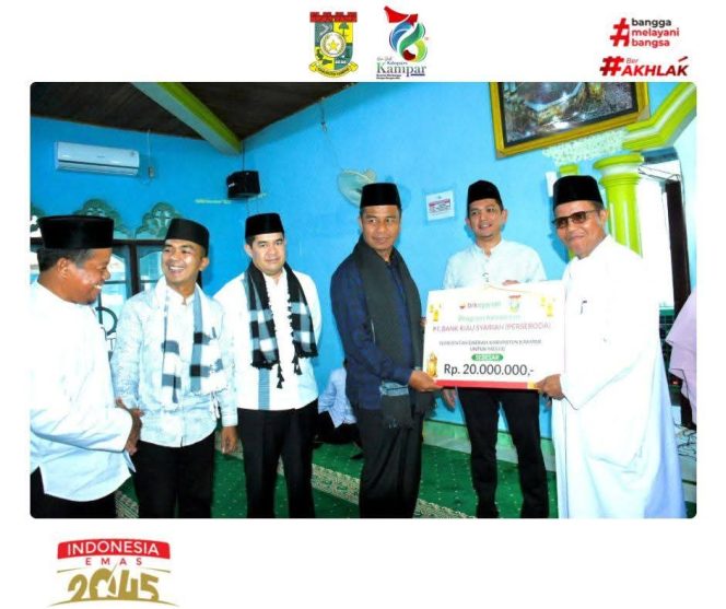 
					Bupati Kampar Serahkan Bantuan dan Perkuat Silaturahmi di Safari Ramadhan Kampar Kiri