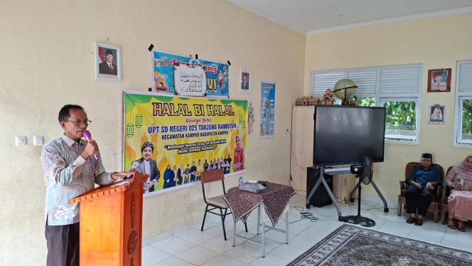 
					Plt Kadisdikpora Kampar: Peran Orangtua Penting dalam Pendidikan Anak