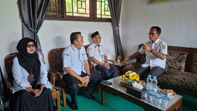 
					Monitoring ke Sekolah, Plt Kadisdikpora Kampar Soroti Kesiapan ASN dan Infrastruktur