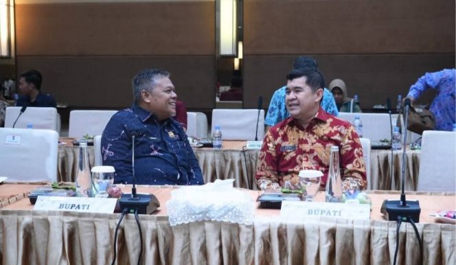 
					Bupati Kampar Titip Asa pada BUMD, Menyulam Kemandirian dari Tanah Sendiri