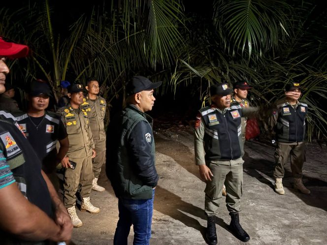 
					Patroli Malam Dipimpin Langsung Plt Kasat Satpol PP Kampar, Yorin Effendi: Edukasi Humanis Jadi Prioritas Jaga Ketertiban