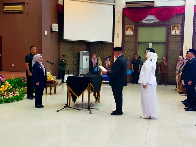 
					Wabup Misharti Lantik 35 Pejabat Pemkab Kampar, Empat Pejabat Eselon II Bergeser