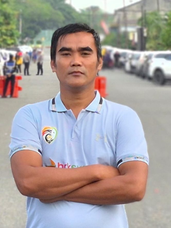 
					Kebanggaan Riau, Fitra Fadhali Ikuti Sertifikasi Wasit Sepak Takraw Internasional