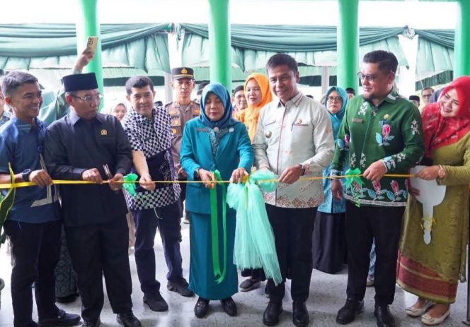 
					Puskesmas Kuntu Diresmikan, Bupati Ahmad Yuzar Perkuat Akses Kesehatan di Kampar Kiri