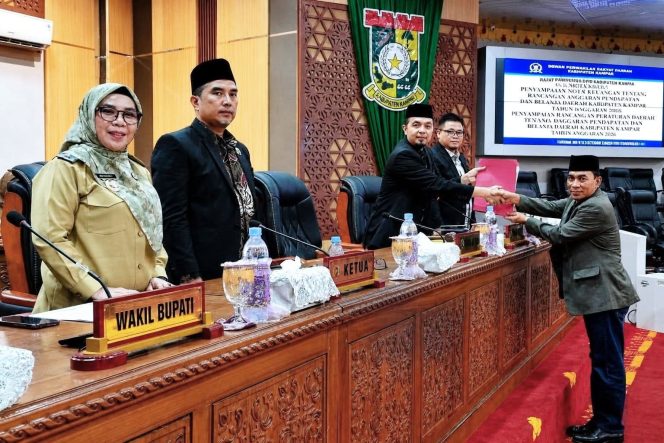 
					Ropii Siregar Sampaikan Aspirasi Warga Dapil I Kampar, Jalan hingga Bantuan UMKM Jadi Prioritas